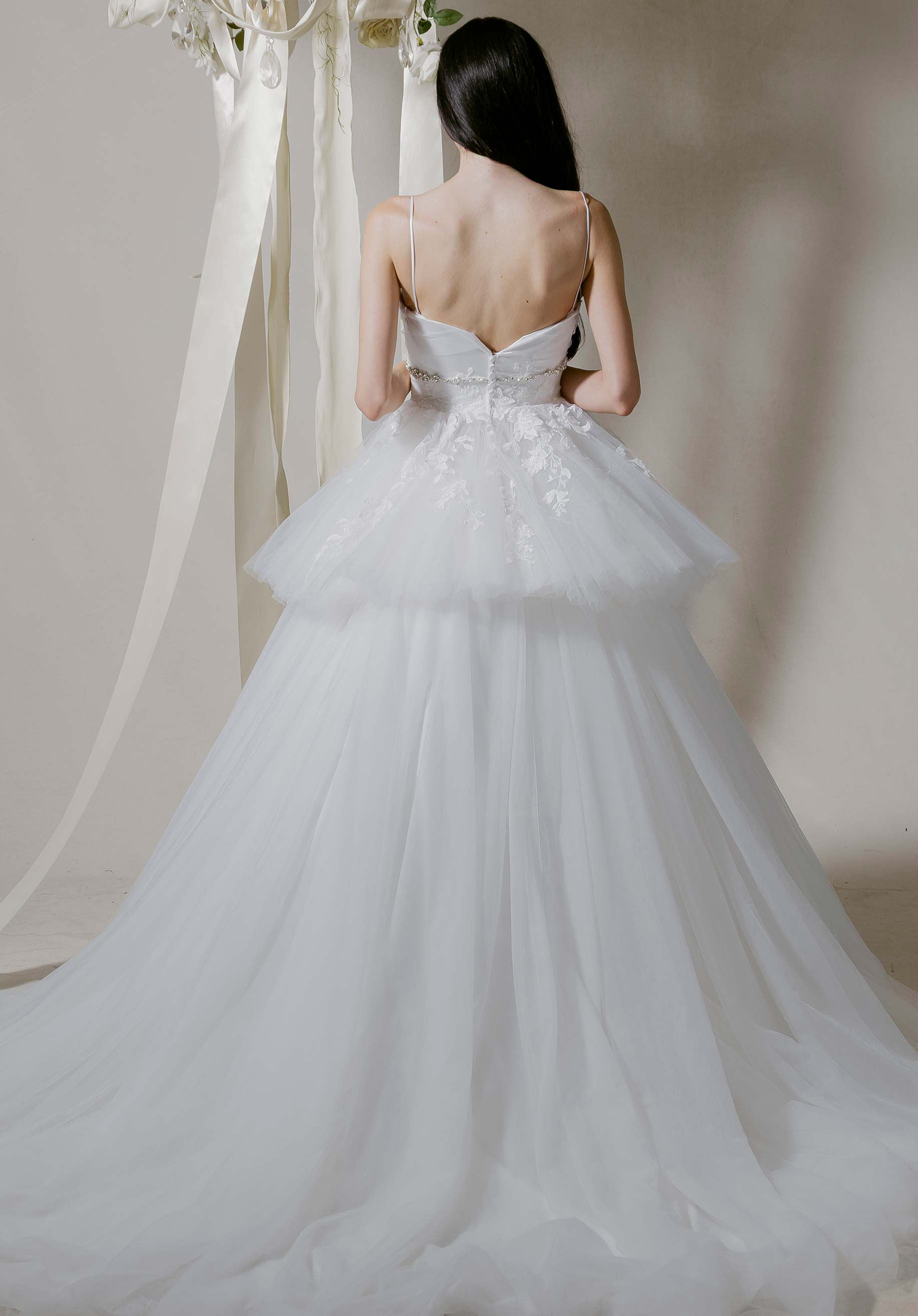 1025007 Amore Gowns product_img_1025007_gallery_img_3_8856d95b-5c6a-4c5d-8d04-f7c13aeb60d5