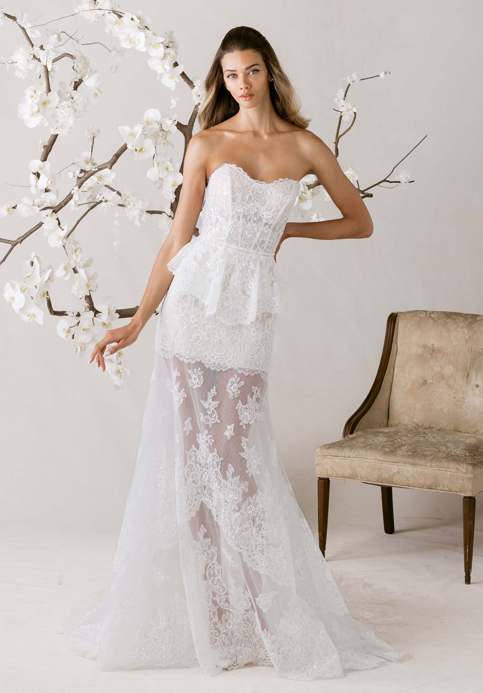 1050002 Amore Gowns product_img_1050002_feature_img_2f2981a1-3404-471f-99c5-b4627c9b3132