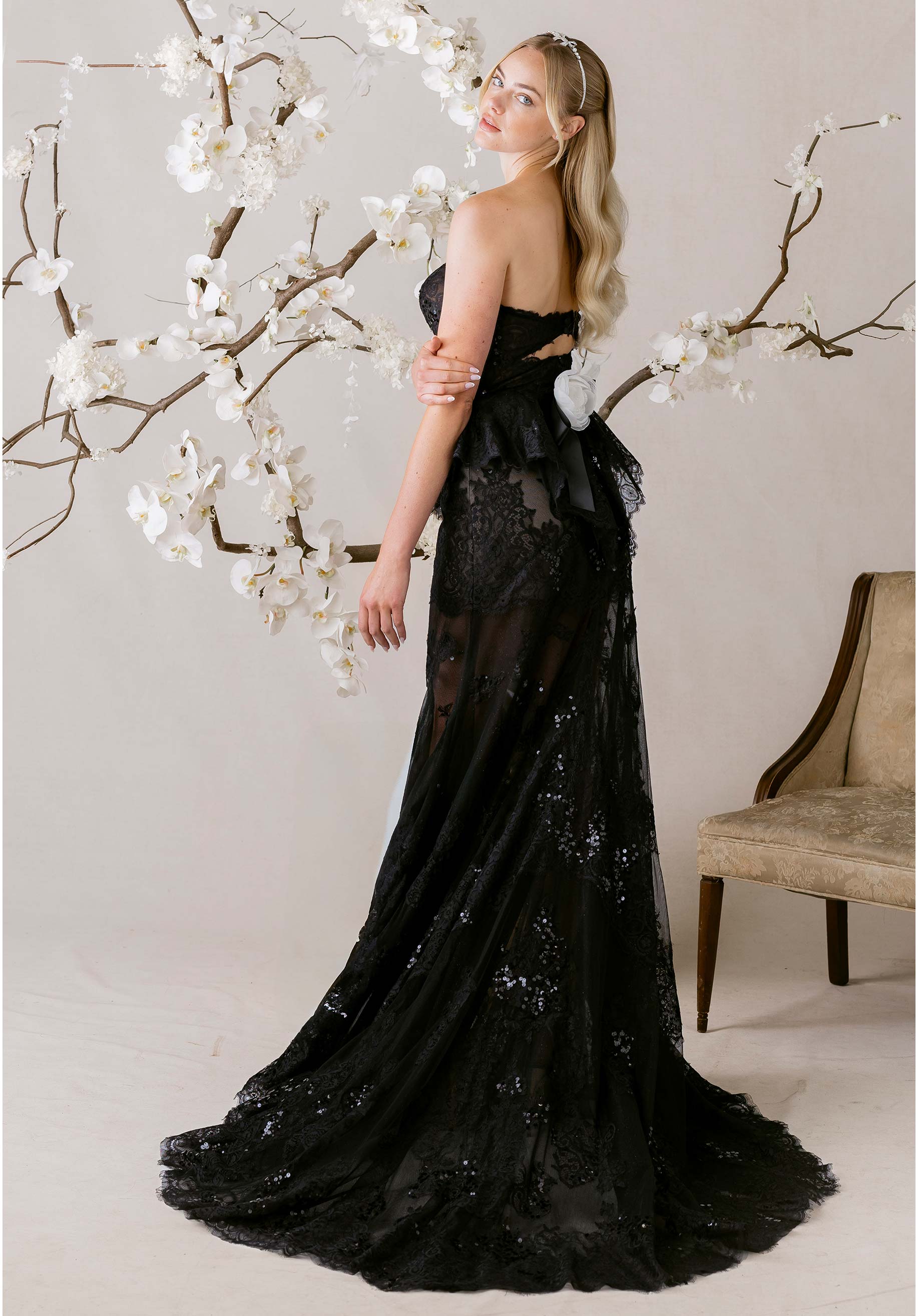 1050002 Amore Gowns product_img_1050002_gallery_img_7_f31a19c3-fb29-4db2-a4b7-45ff8869bcd9