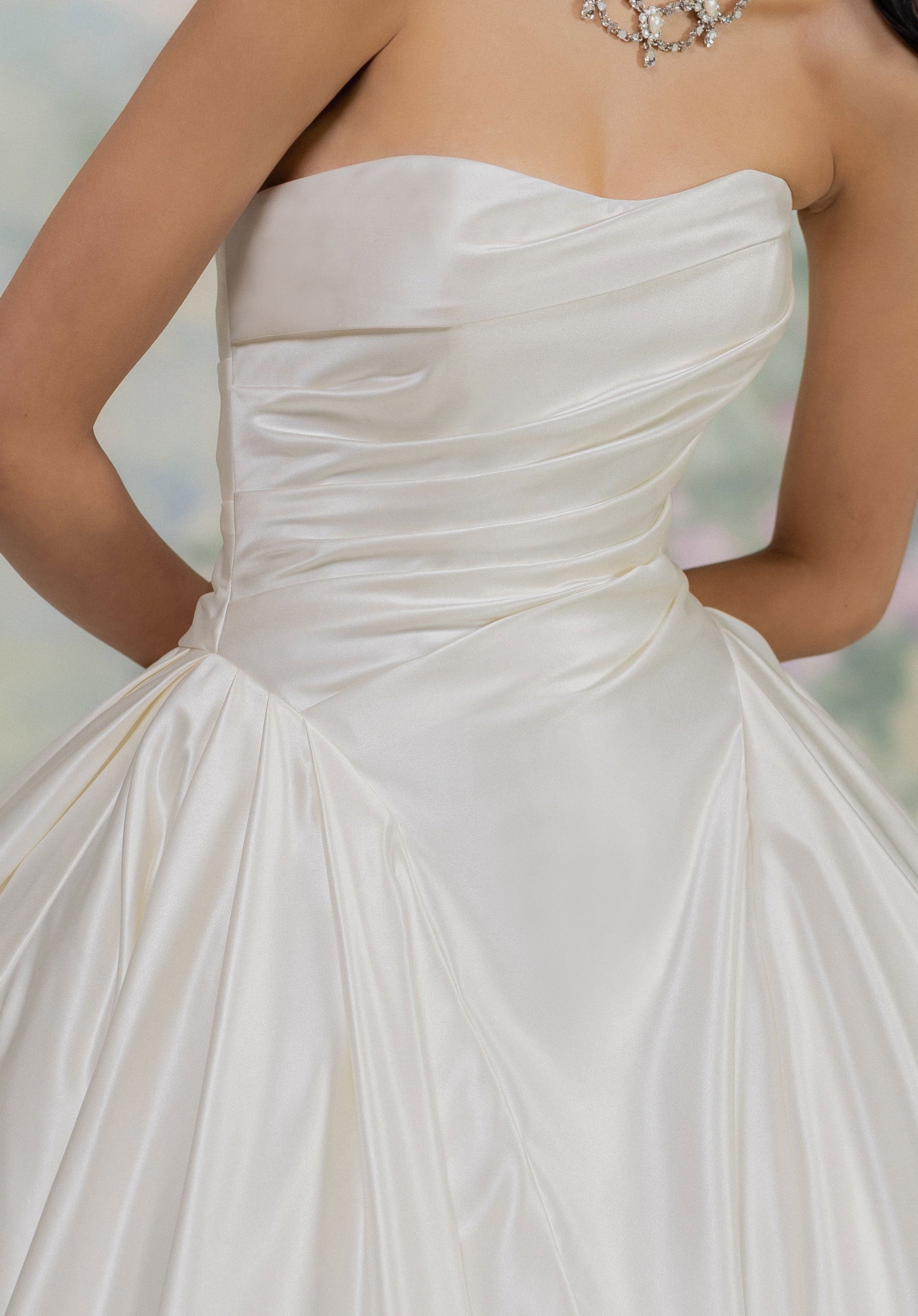 Tinsley Wedding Dress Amore Gowns product_img_1050025_gallery_img_1