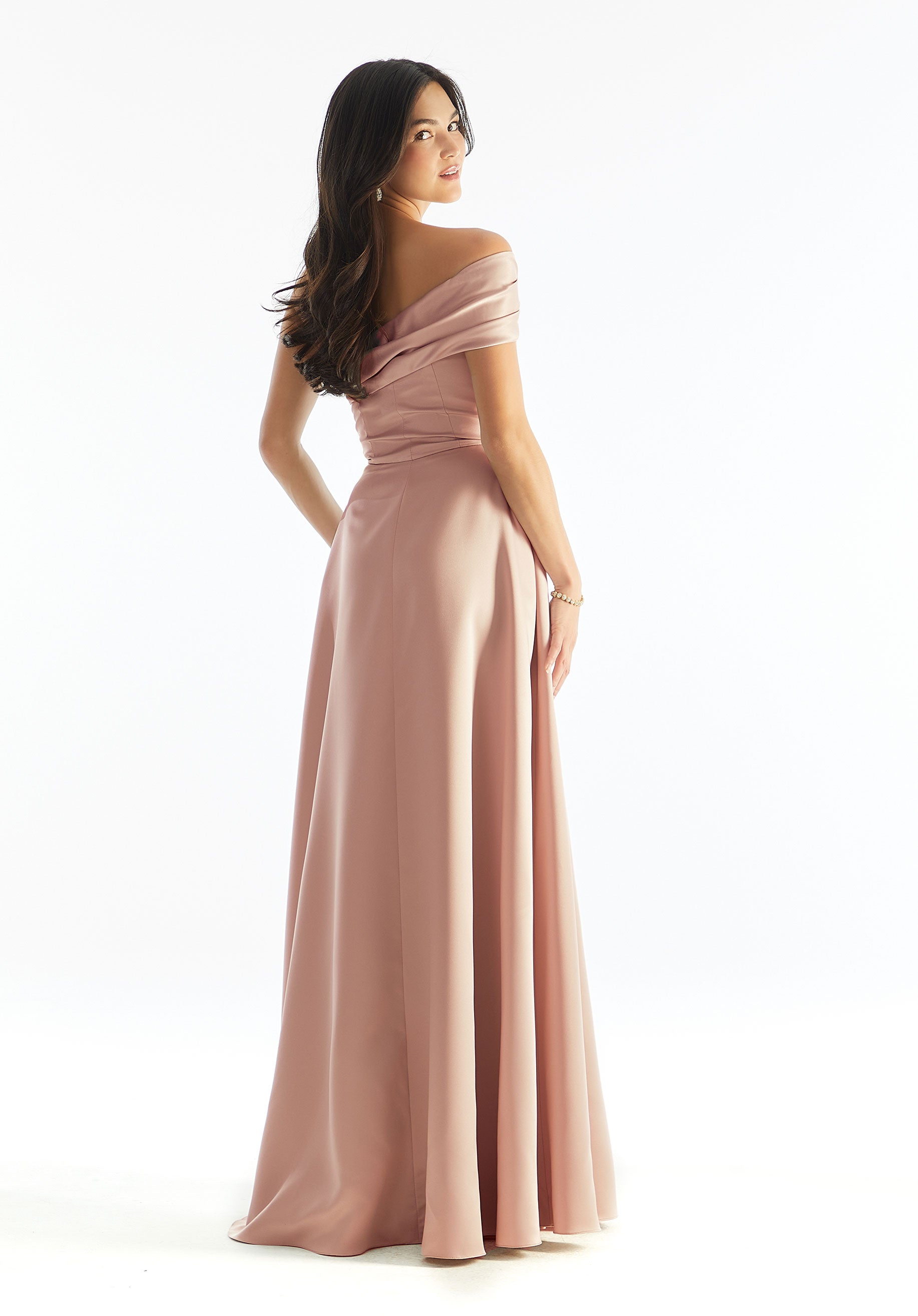 31237 Amore Gowns product_img_31237_gallery_img_2