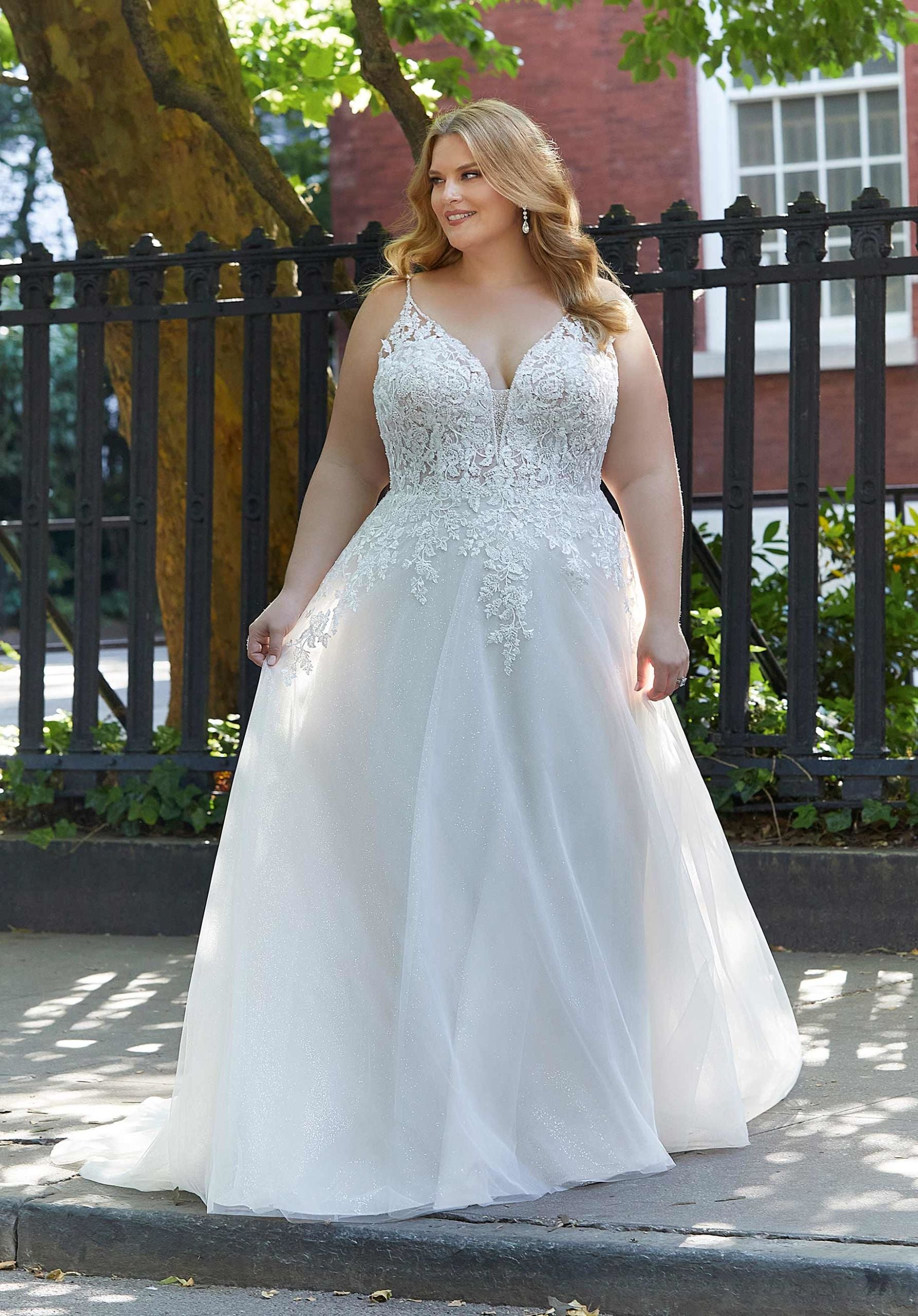 Hunter Wedding Dress Amore Gowns product_img_3379_gallery_img_2-scaled