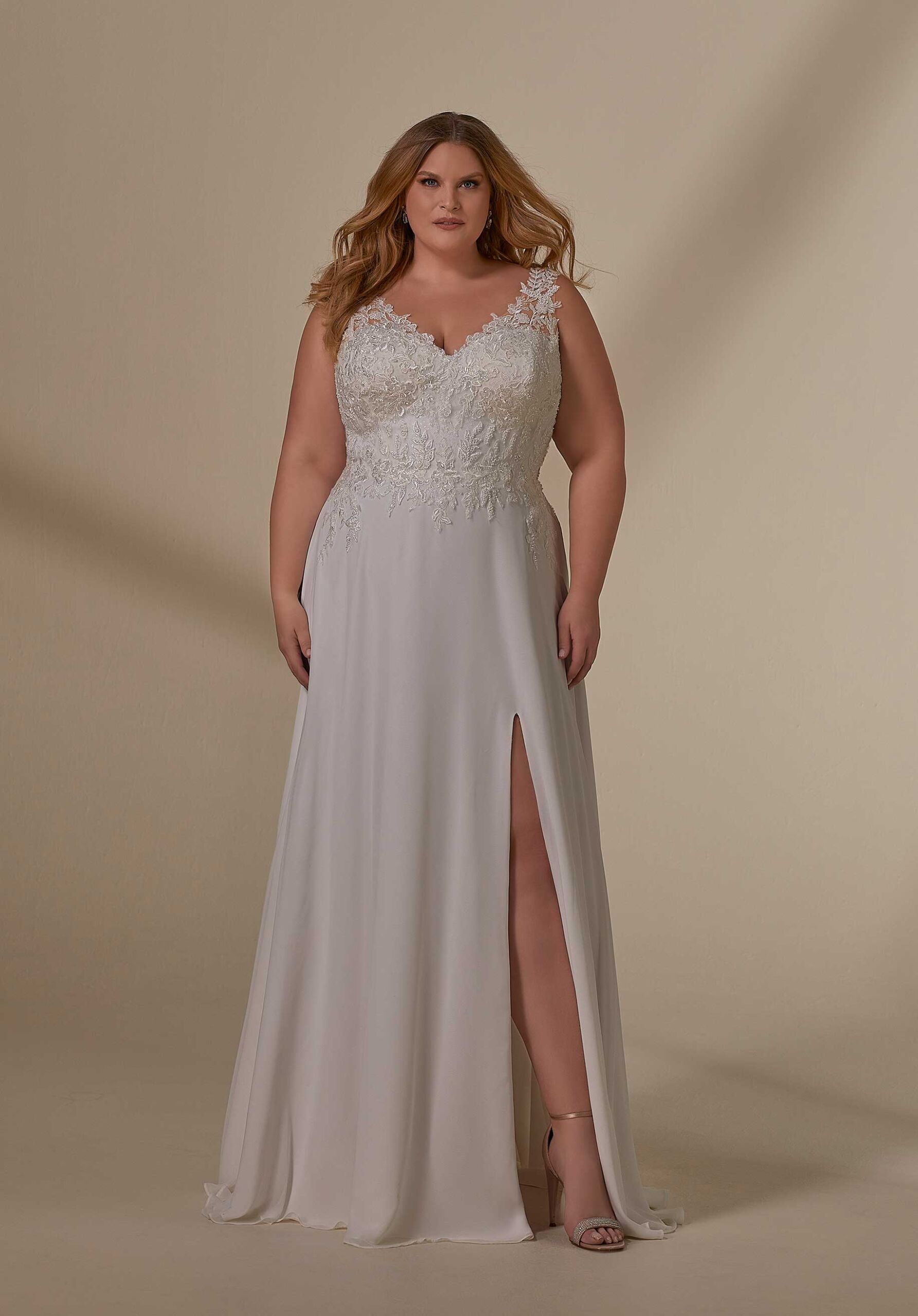 Lianne Wedding Dress Amore Gowns product_img_3396_gallery_img_2-scaled